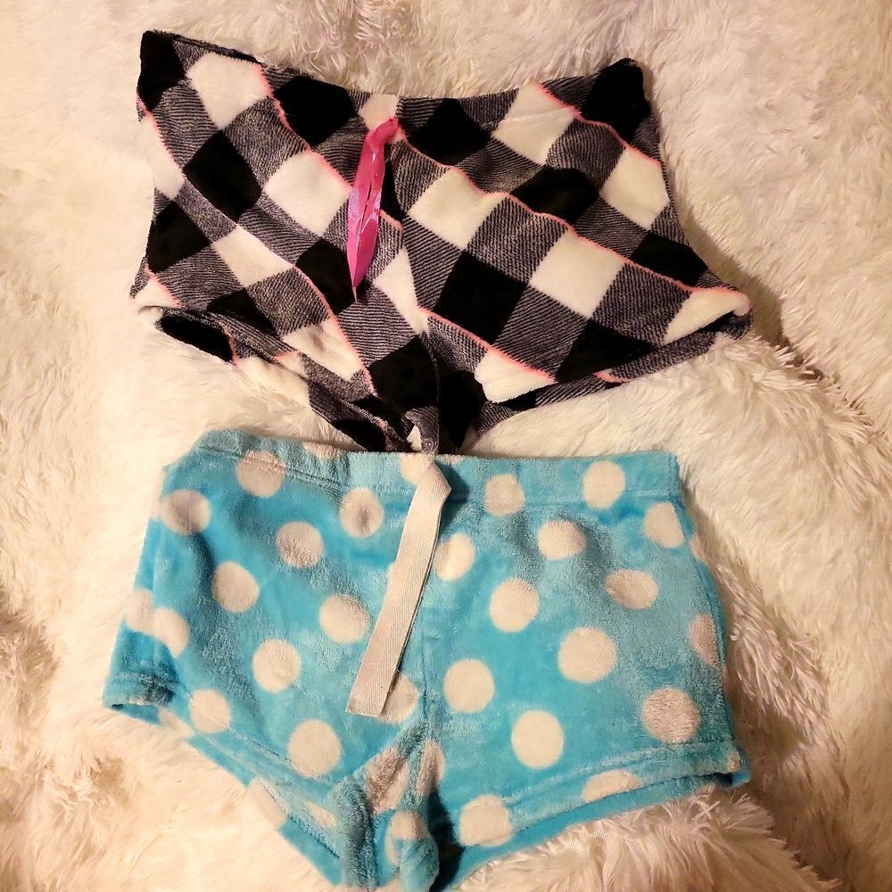 2 pair of soft shorts size large